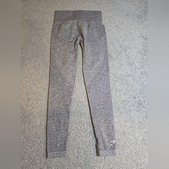 Gymshark Grey XS Leggings Excellent pre-loved condition - Picture 3 of 7